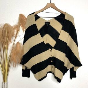 Lumière Black and beige button up deep v-neck sweater Size Small